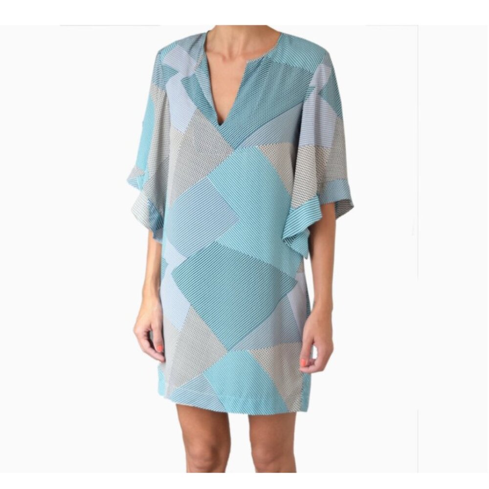 BCBGMaxAzria Blue and White Geometric Tunic Dress